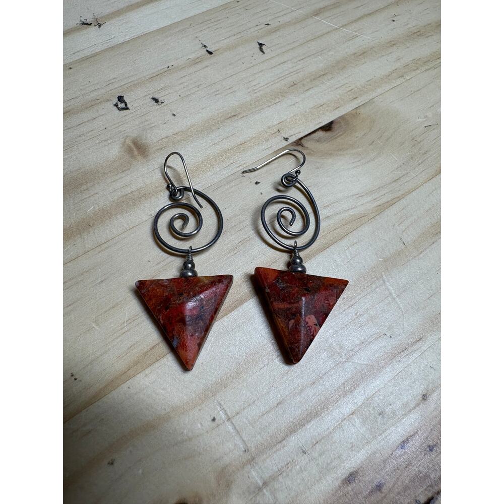 Artisan 925 Sterling Silver Triangle Red Jasper Earrings Spiral Dangle Boho - Picture 2 of 8